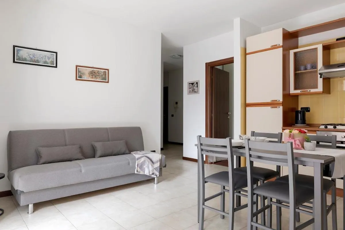 Casa Angy Apartment Como