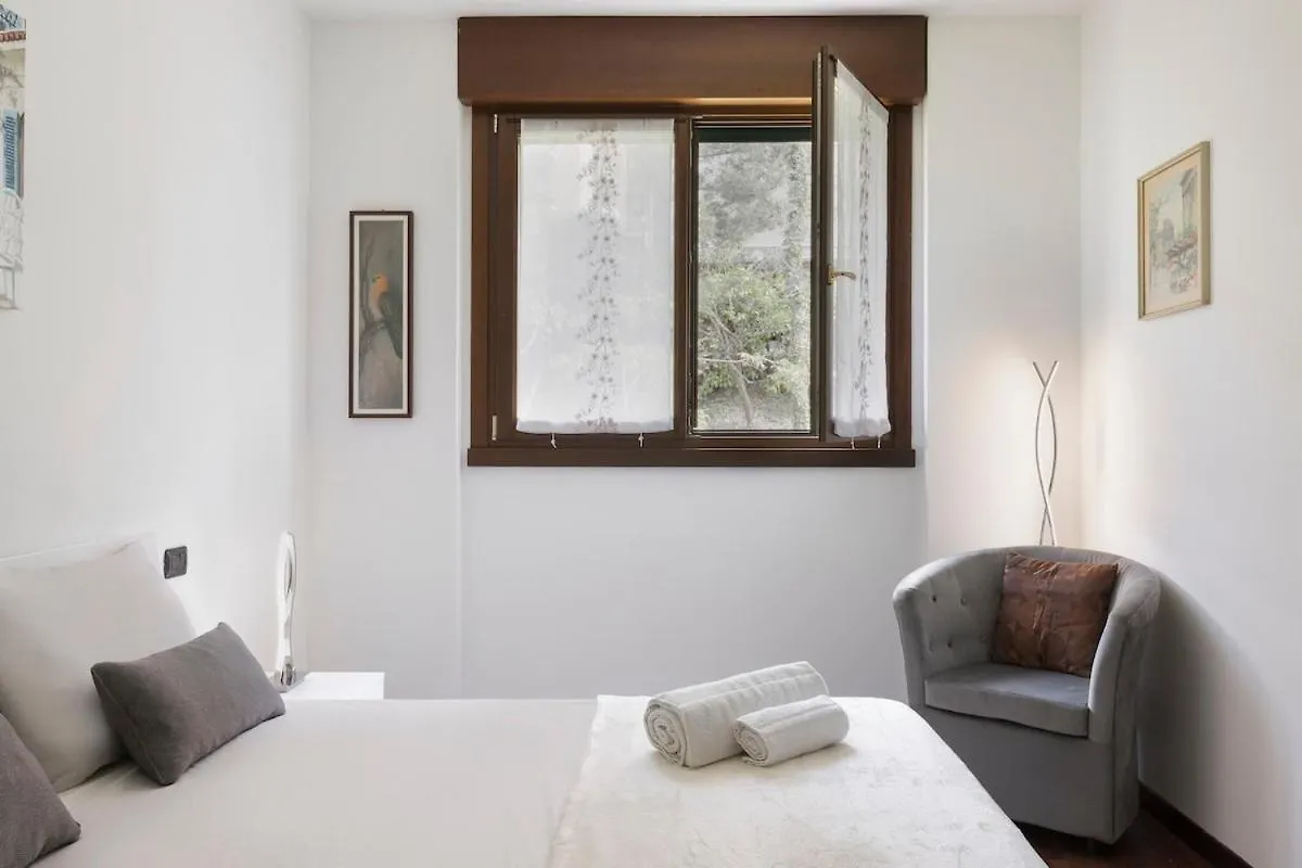Casa Angy Apartment Como